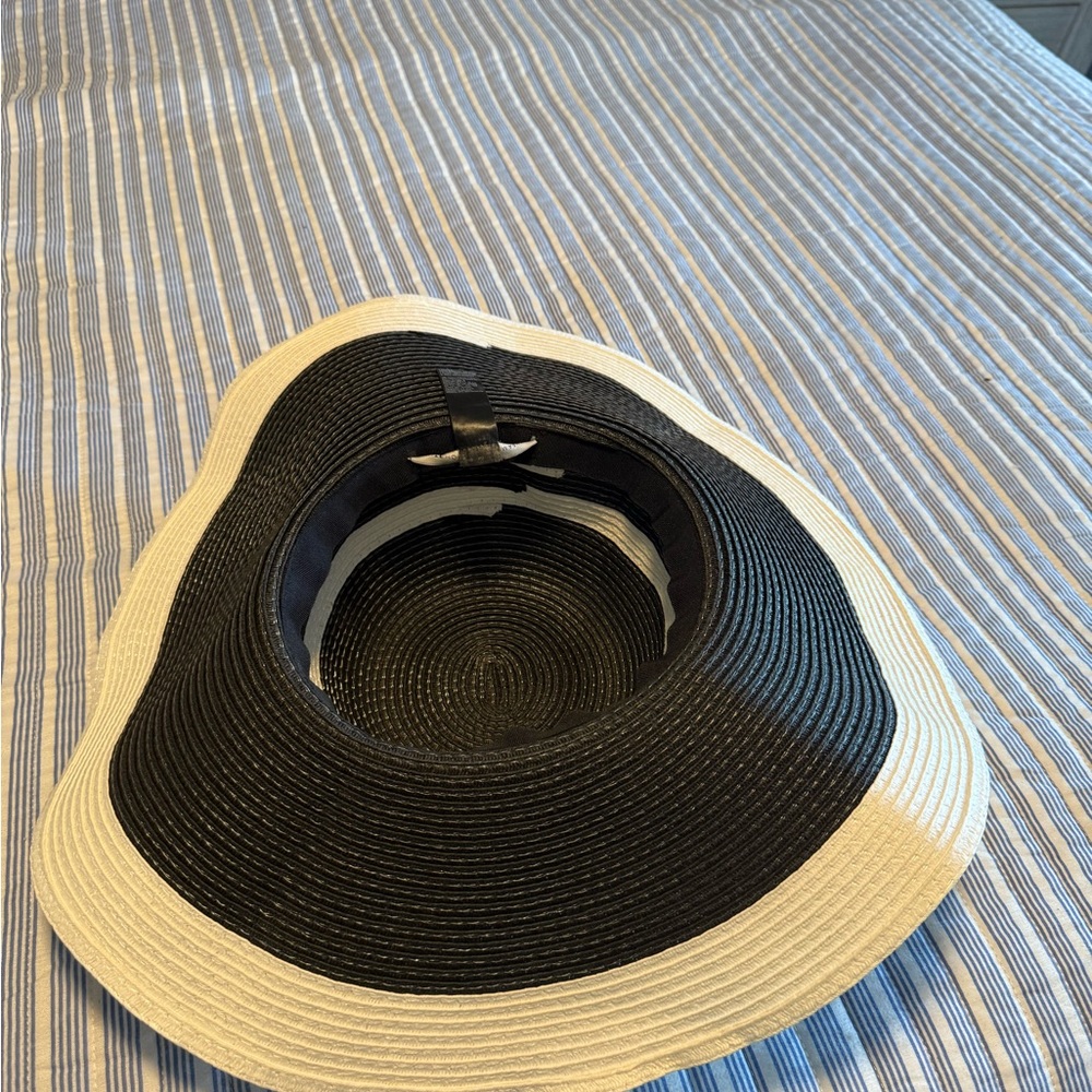 WHBM Black and White Floppy Hat - Picture 2 of 7